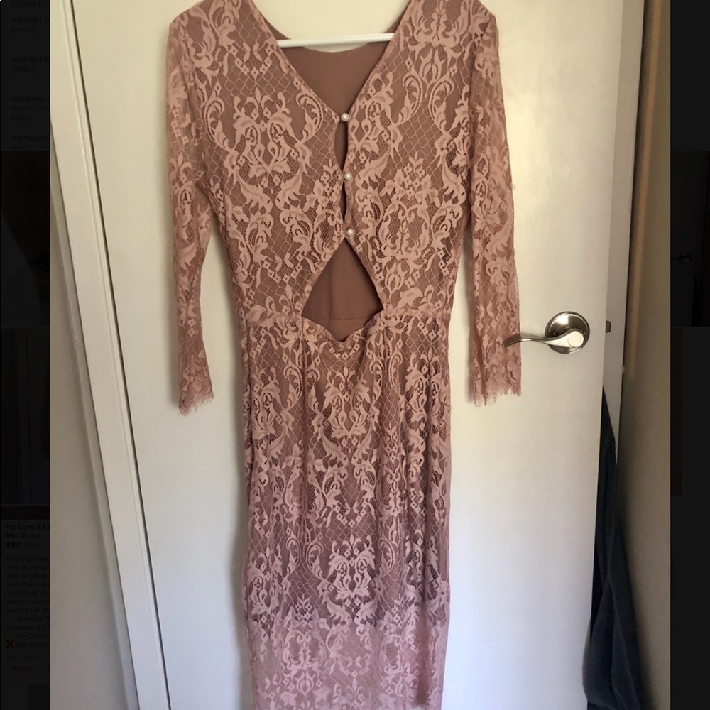 For love and lemons pink Lace dress with open back - Picture 5 of 5